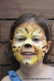 simple face painting design of a lion
