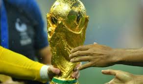 Kısaca dünya kupası denilen fifa dünya kupası, uluslararası futbol federasyonları birliği'ne üye olan ülkelerin erkek milli takımları arasında yapılan uluslararası bir. Fifa Dunya Kupasi Nin Iki Yilda Bir Duzenlenmesi Icin Calismalara Basladi