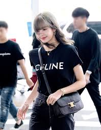 Lisa's airport fashion | allkpop forums. Blackpink Lisa S Fashion Look At Incheon Airport On June 21 2019 Codipop
