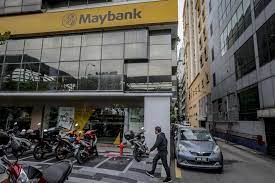 List of all maybank singapore branches locations, contact numbers and opening hours. Maybank Branches Open Till 7pm Tomorrow For Repayment Assistance Applications Money Malay Mail
