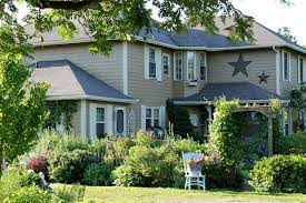 Charming Romantic Home Aiken House