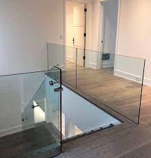 Clear Tempered Glass Railing Thiết Kế