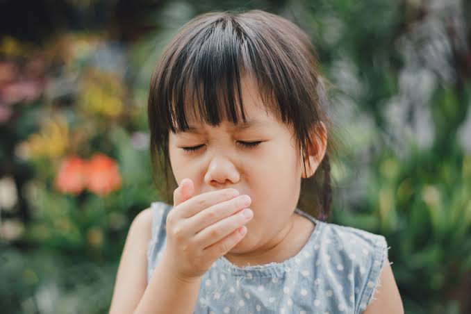 Biểu hiện khi bé nuốt phải dị vật: cách xử trí dành cho cha mẹ