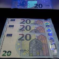 Faux billets de 20 euros et autres arnaques : les conseils des gendarmes  pour déjouer tous les pièges