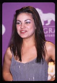 mila kunis that 70 s show friends with