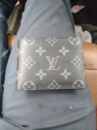 Bought new at louis vuitton in frontenac, mo. Louis Vuitton Wallet Men For Sale In Us Us 5miles Buy And Sell