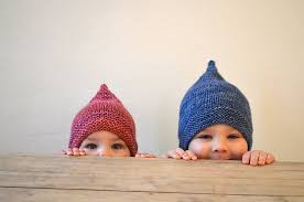 Whip this hat up in an hour or two! 10 Adorable Free Baby Hat Knitting Patterns To Cast On Now Blog Nobleknits