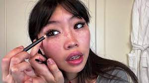 beabadoobee shares her signature makeup