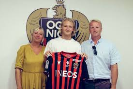 Kasper dolberg is a professional footballer who plays as a forward for ligue 1 club nice and the denmark national team. Kasper Dolberg Dolbergofficial Twitter