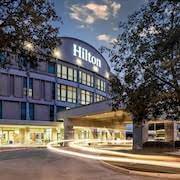 austin hotels with free airport shuttle