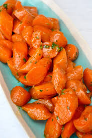 honey er glazed carrots with garlic