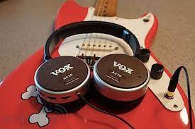 vox jams guitar s into audio