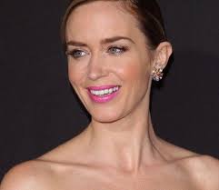 red dress and pink lips by emily blunt