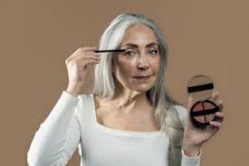 eye makeup tips for older women to keep