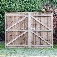 Last big diy project of the year is now complete, and that is fitting new driveway gates and having them electrically opening. Feather Edged Driveway Gates Buy Gates Online Uk Delivery