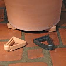Terracotta Pot Toes Pot Feet