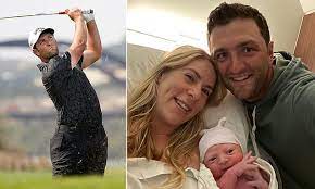 Former world number one jon rahm is the us open champion after ending his tournament with a pair of jon rahm's birdie on the 17th gave him a share of the lead, and he made sure of it on the 18th. Jon Rahm To Play At Masters After Wife Gives Birth To Baby Boy Flipboard