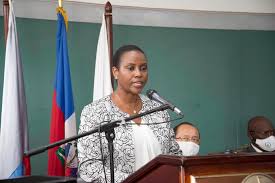 La première dame va bien a appris constant haïti. La Premiere Dame Martine Moise A Fondasyon Klere Ayiti Facebook