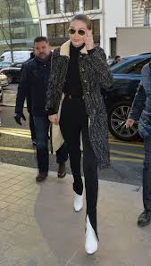 Gigi hadid spring/summer streetstyle guru. Gigi Hadid Out In Paris 01 21 2020 Gigi Hadid Outfits Gigi Hadid Street Style Gigi Hadid Style