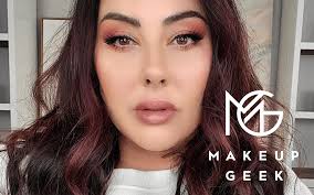 pioneer influencer beauty brand makeup