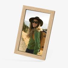 meta le wooden photo frames