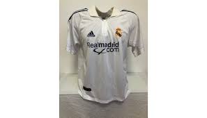 Vind fantastische aanbiedingen voor real madrid jersey. Figo S Official Real Madrid Signed Shirt 2001 02 Charitystars