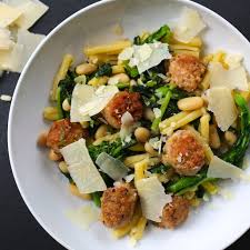 pasta with sausage broccoli rabe and