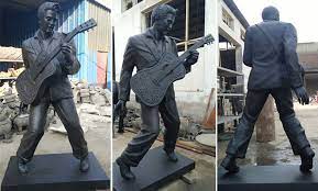 famous figure statues of elvis presley