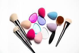 set of makeup brushes beauty blenders