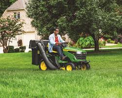 garden tractor vs lawn tractor which