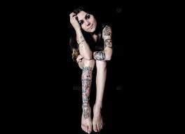 Adeline, la plus belle femme tatouée des Pays de la Loire ! - HIT WEST