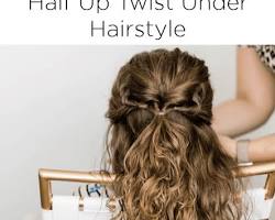 صورة Half up half down hairstyle with twists for girls