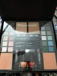 branded new makeup kit max nd more
