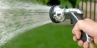 10 best garden hose nozzles to in