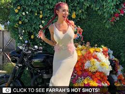 There are 33 sydney wedding dress suppliers from which to choose. Farrah Abraham Gets New Designer Vagina Live On Instagram
