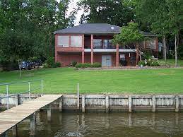 waterfront homes on lake norman