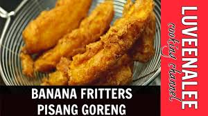 Step 3 drop banana mixture by tablespoon into hot oil. Banana Fritters Pisang Goreng Recipe With Tips Youtube