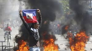 RT en Español on X: "🇭🇹Reportan que bandas armadas en Haití atacan la  Penitenciaría Nacional de Puerto Príncipe 👉https://t.co/j5k7vfwBvW 📌Según  varios agentes de la prisión, un número importante de reos se fugaron