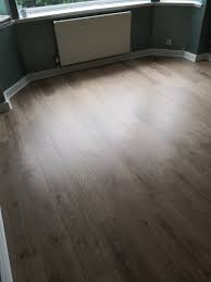 room laminate flooring installation