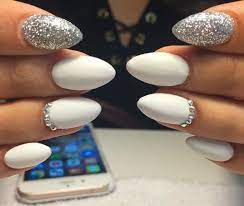 5,321 white silver nails products are offered for sale by suppliers on alibaba.com, of which nails accounts for 20%, stickers & decals accounts for 3%, and other nail supplies accounts for 1%. Pin By Janina Schlicke On Vizazh White And Silver Nails Silver Acrylic Nails Silver Nails