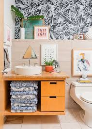 14 Bathroom Wall Decor Ideas