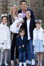 Patti newton has two children, lauren newton, and matthew newton. Baby Joy Lauren Newton Welcomes Her Sixth Child New Idea Magazine