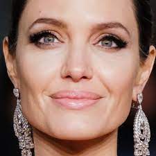 angelina jolie s makeup photos