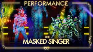A singing competition guessing game based on korean format king of mask singer. Chameleon Performs Feel It Still By Portugal The Man Season 1 Ep 3 The Masked Singer Uk Youtube