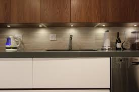 Modern kitchen backsplash tile ideas. Modern Kitchen Backsplash Tile Designs