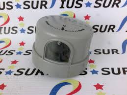 Alr Area Lighting Research Inc Sc 10 Twist Lock Photocontrol Sc10 Surpius
