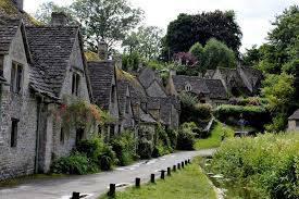 cotswolds guide britain visitor