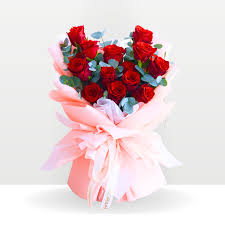 valence red rose bouquet free