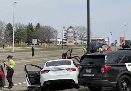 Click search to search for other incidents. Burnsville Police 2 Killed In Easter Sunday Crash Savage News Swnewsmedia Com
