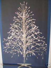 wire twig tree outdoor